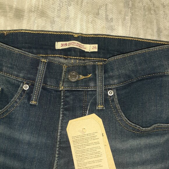 Levi's blue jeans - Picture 2 of 3